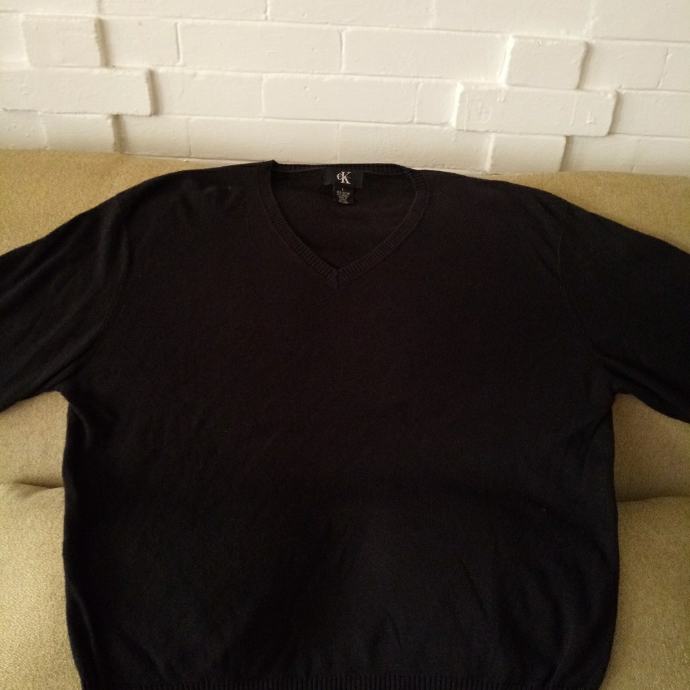 Men's LARGE Calvin Klein Sweater